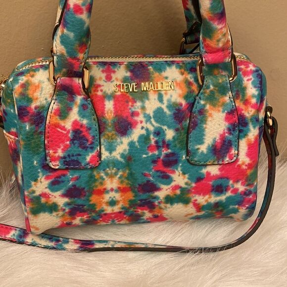 NWT Steve Madden Tie Die BCASEY Crossbody - Multi - Picture 3 of 14